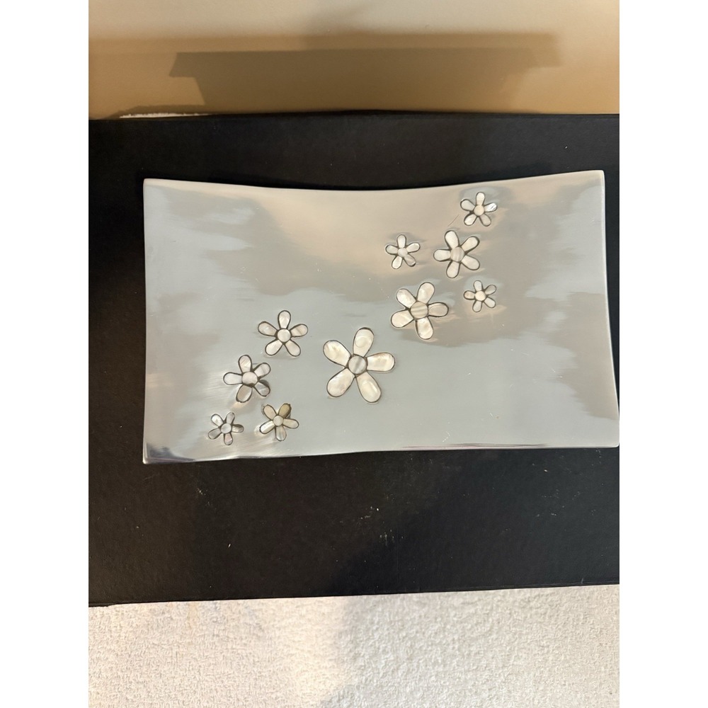 RLM Metal Flower Design Tray Decorative Plate with Feet Floral Pattern